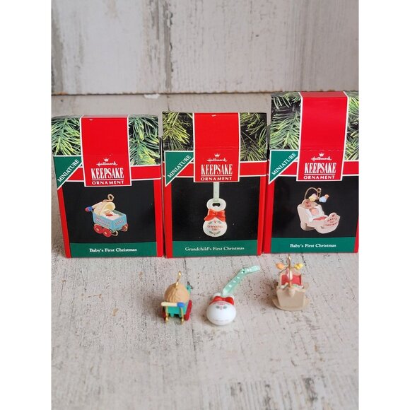 Hallmark miniature Baby First Xmas grandkid ornament Xmas‎ - Picture 6 of 6